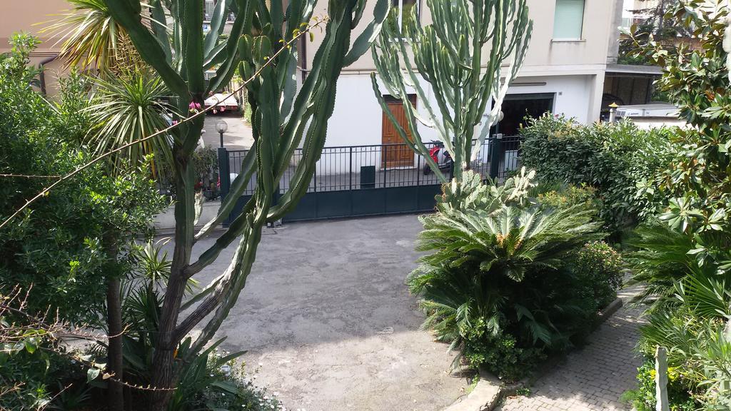 Hotel La Scogliera Bordighera Eksteriør bilde