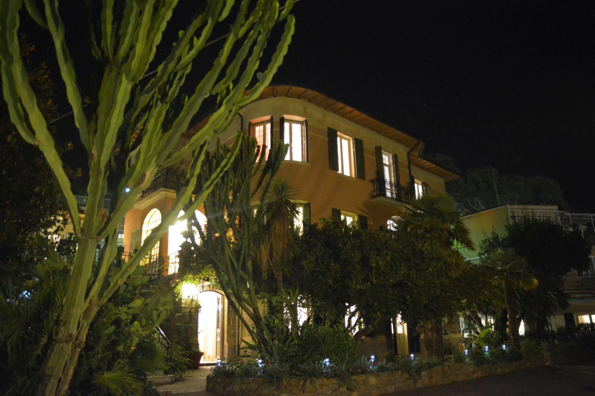 Hotel La Scogliera Bordighera Eksteriør bilde