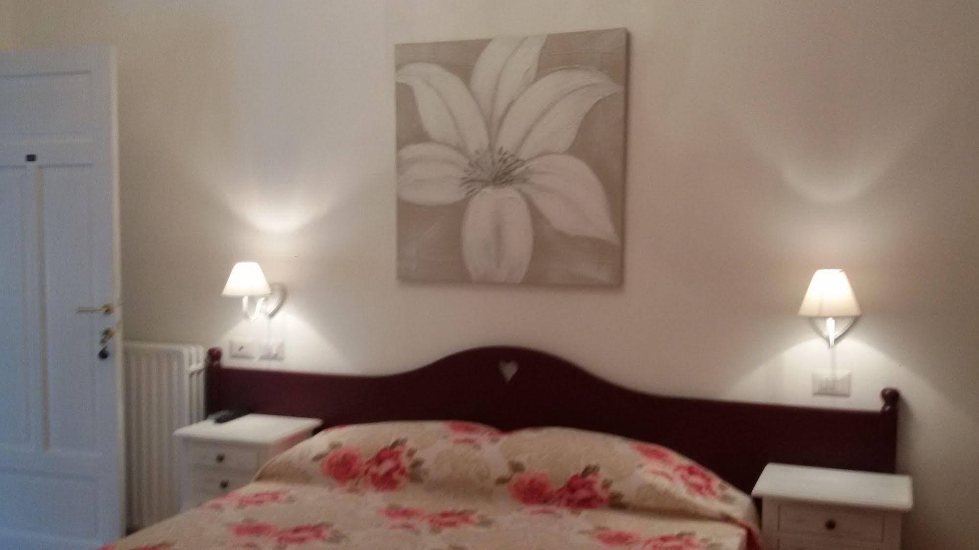 Hotel La Scogliera Bordighera Eksteriør bilde