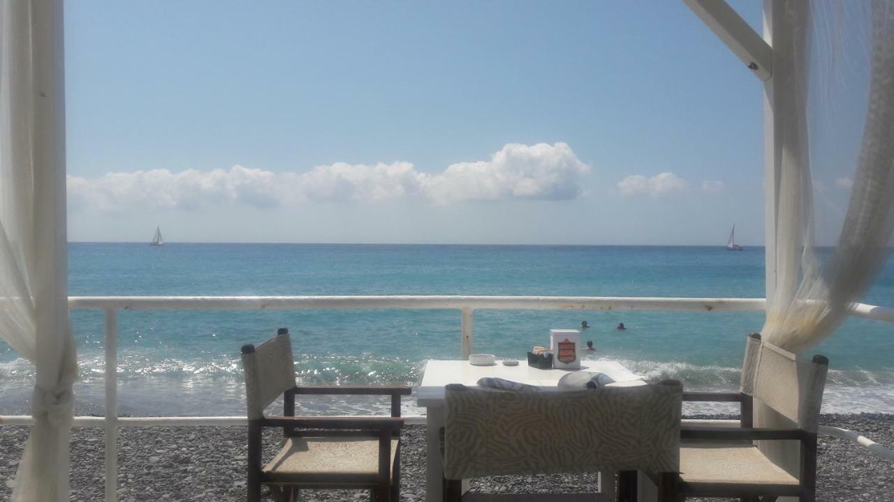 Hotel La Scogliera Bordighera Eksteriør bilde
