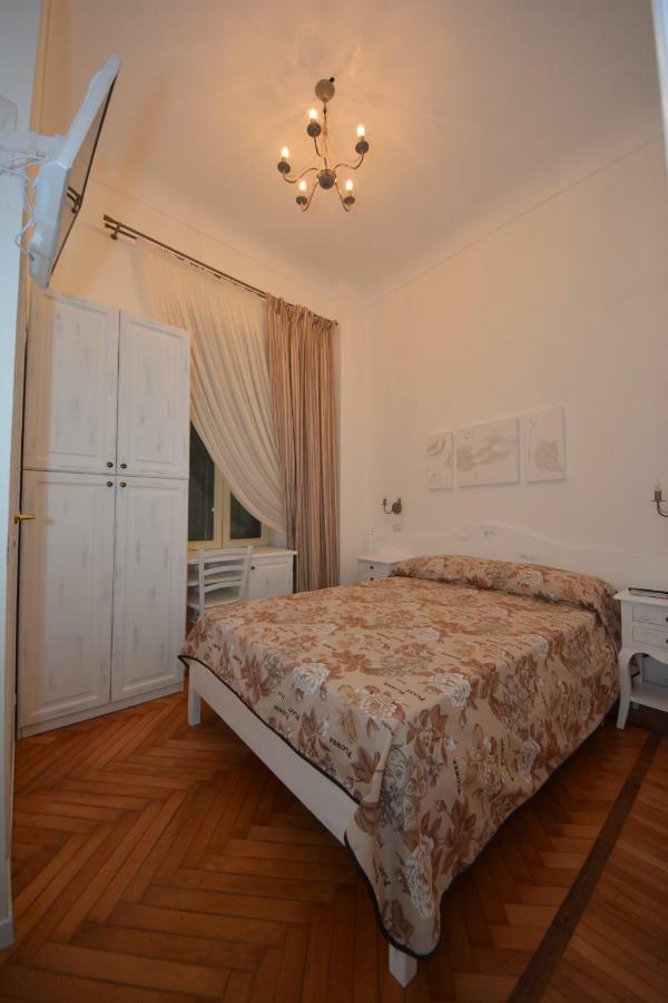 Hotel La Scogliera Bordighera Eksteriør bilde